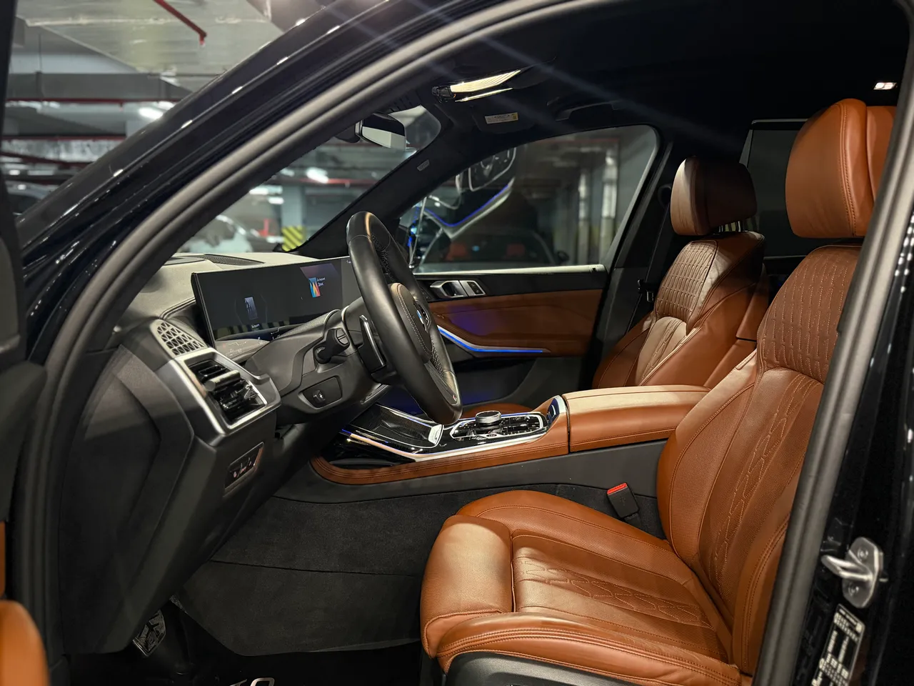 BMW X7 - фото 11