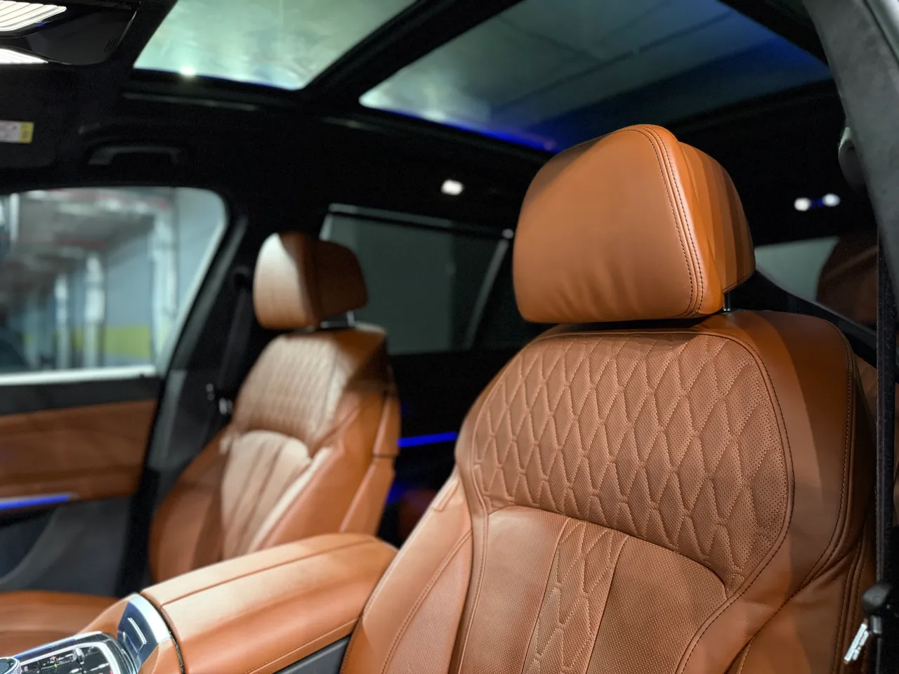 BMW X7 - фото 14