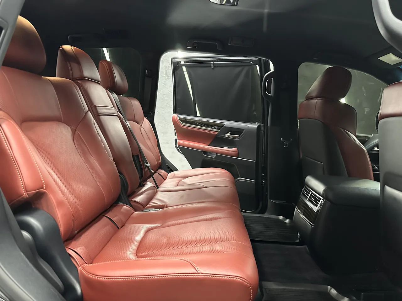 Lexus LX - фото 15