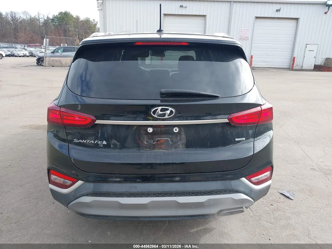 Hyundai Santa Fe - фото 5