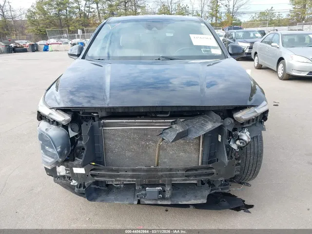 Hyundai Santa Fe - фото 2