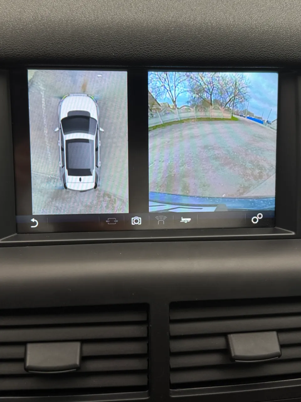 Land Rover Discovery Sport - фото 24