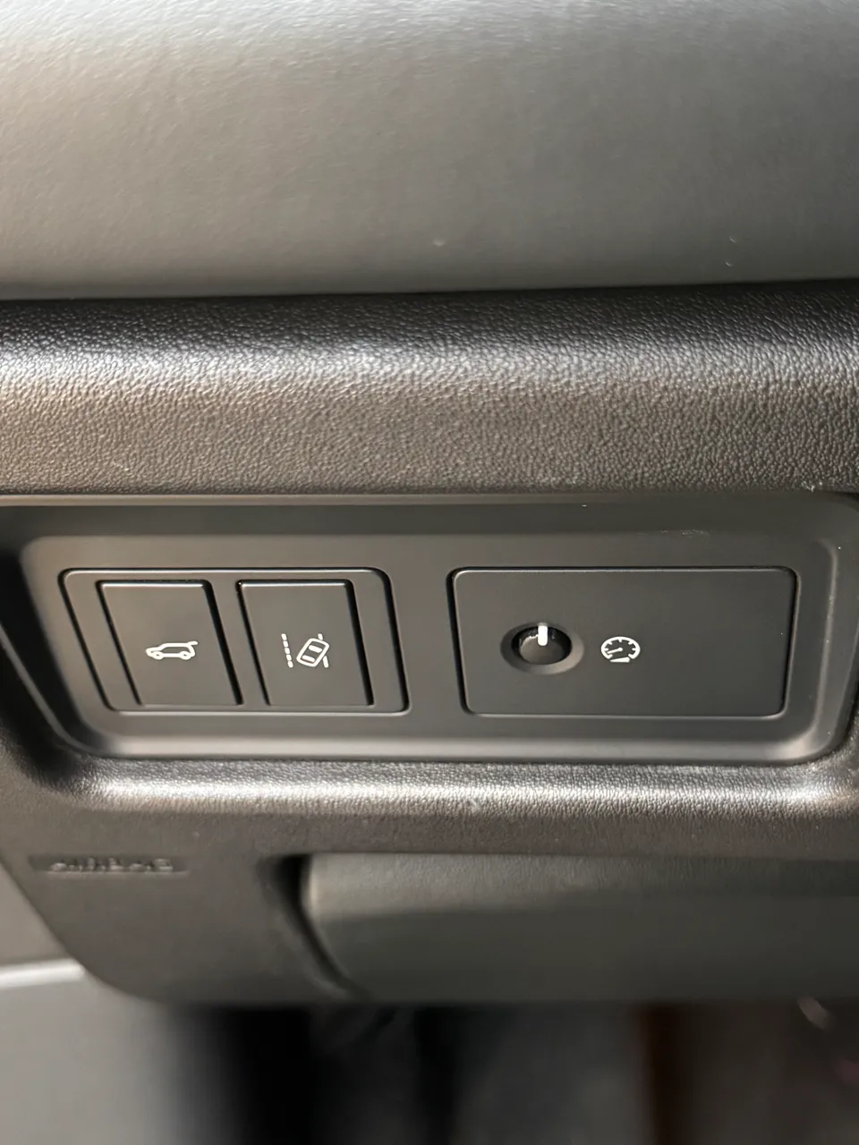 Land Rover Discovery Sport - фото 23