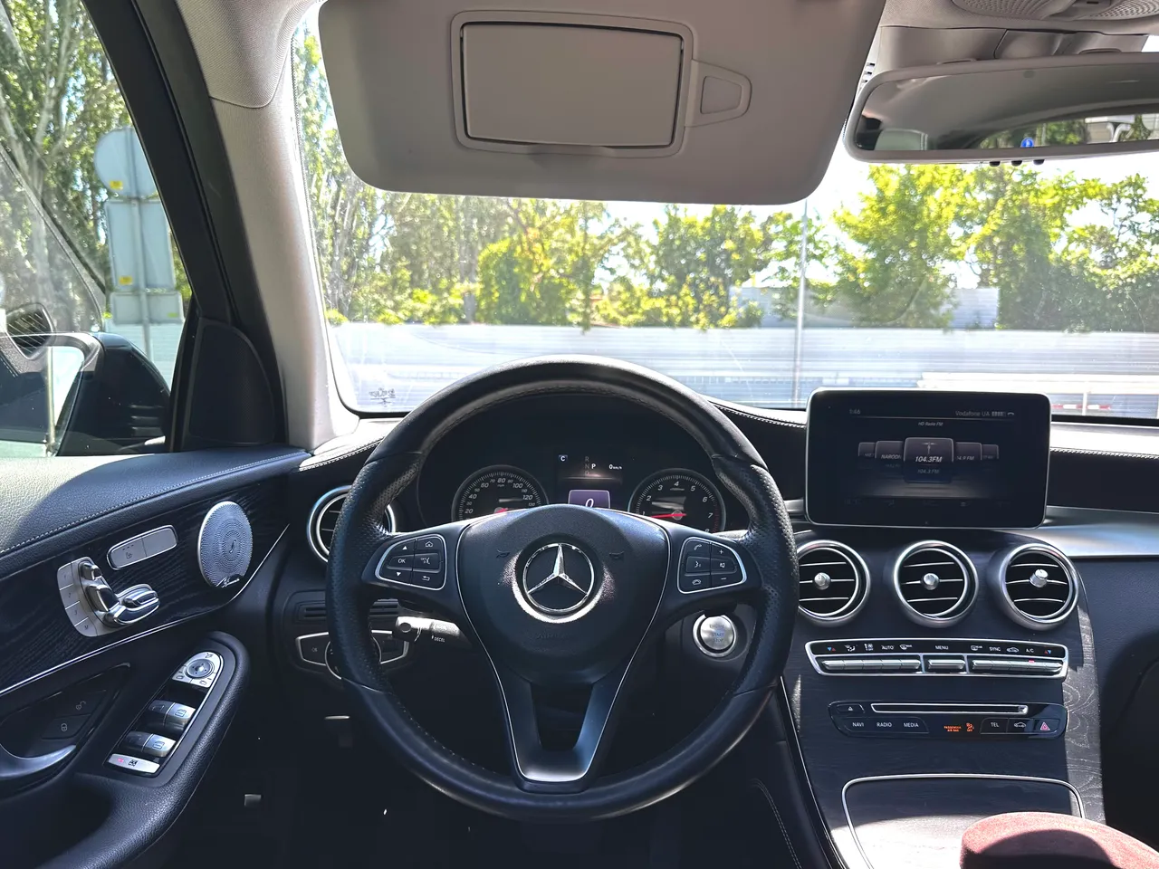 Mercedes-Benz GLC - фото 6