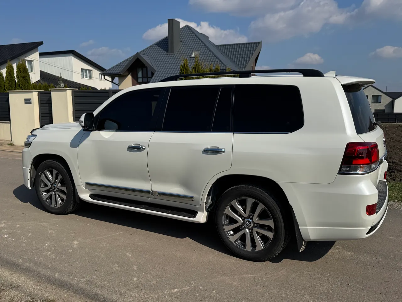Toyota Land Cruiser - фото 6