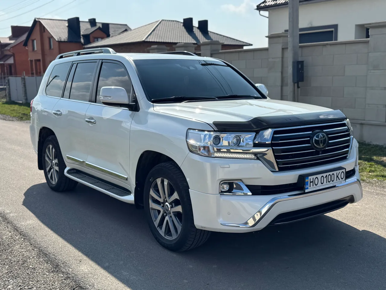 Toyota Land Cruiser - фото 2