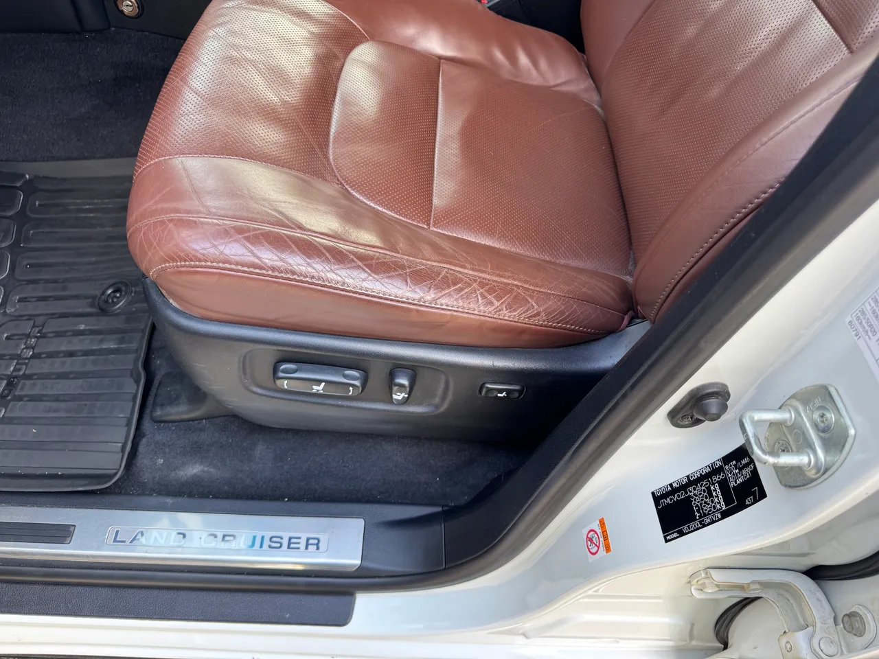 Toyota Land Cruiser - фото 10