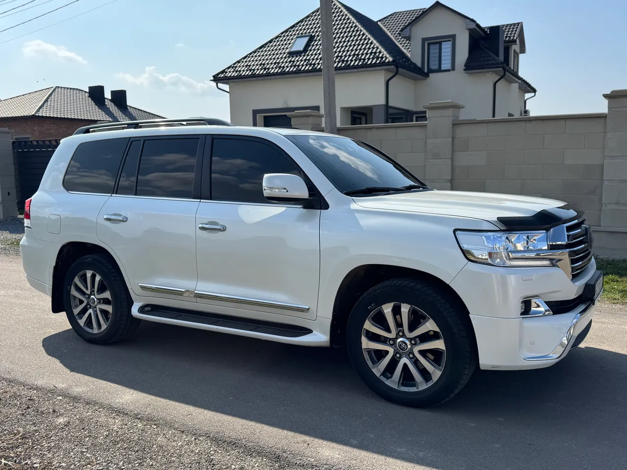 Toyota Land Cruiser - фото 4