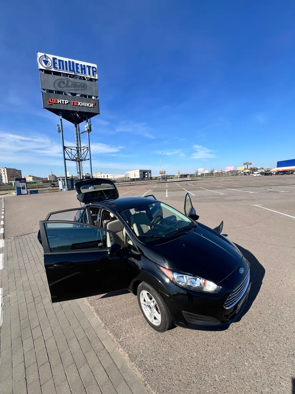 Ford Fiesta - фото 4