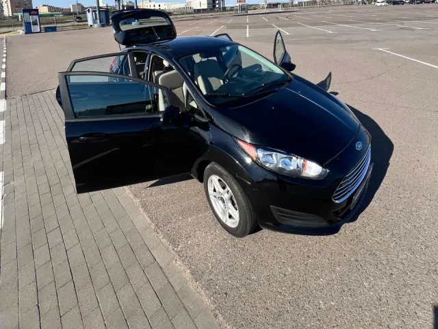 Ford Fiesta - фото 4