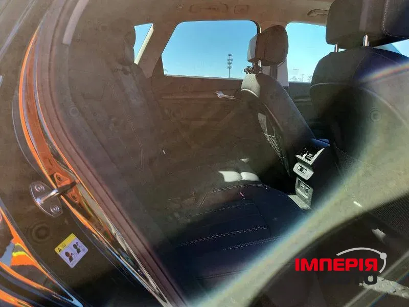 Audi Q5 - фото 12