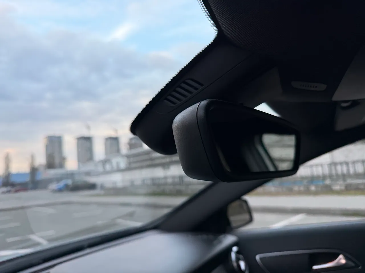 Mercedes-Benz GLA - фото 16