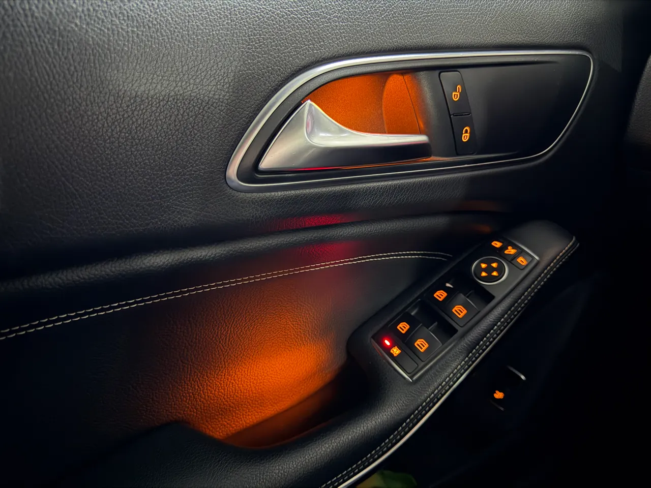 Mercedes-Benz GLA - фото 33