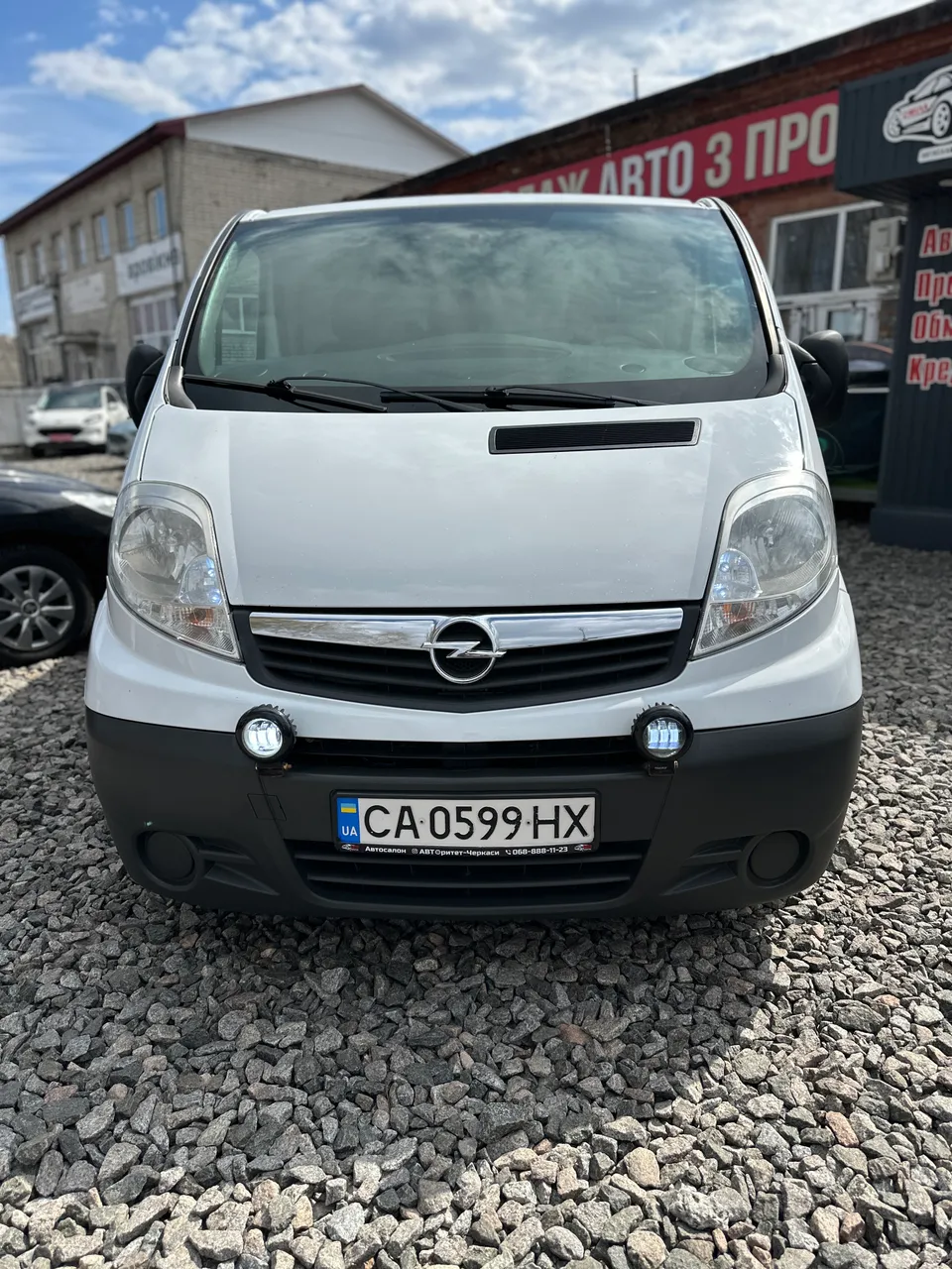 Opel Vivaro - фото 3