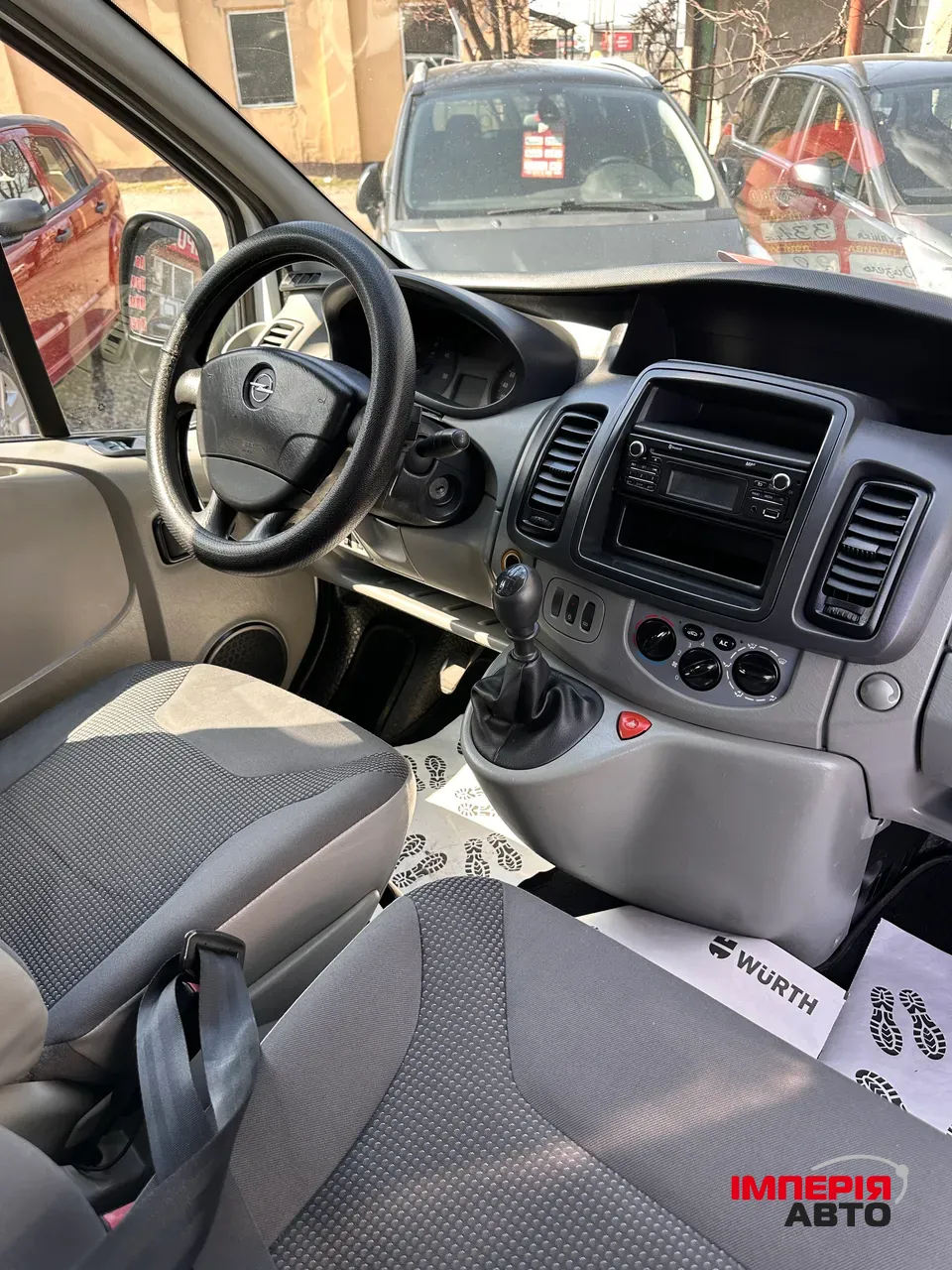 Opel Vivaro - фото 7