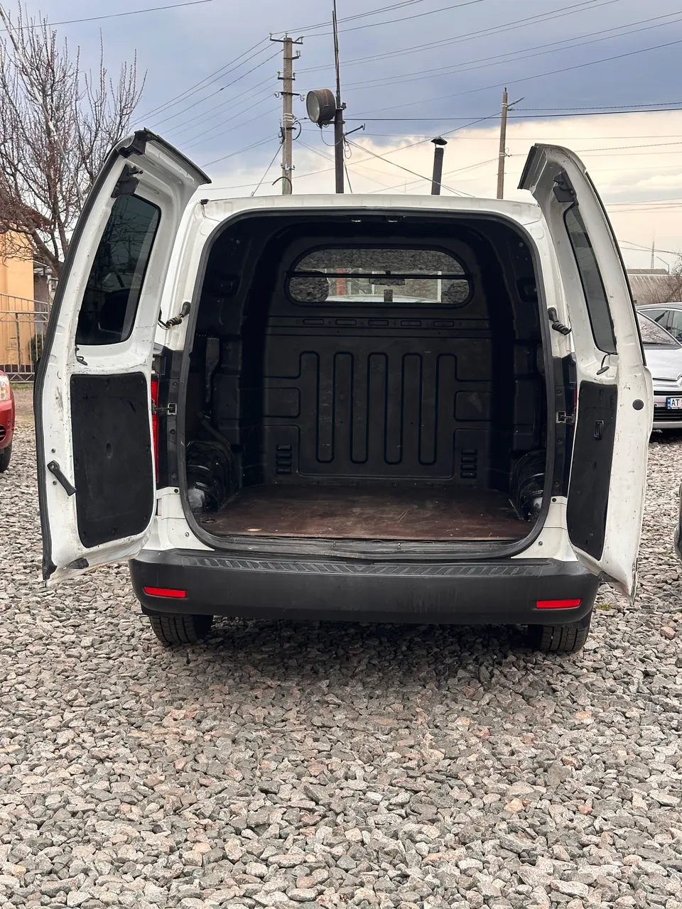 Hyundai H-1 - фото 11