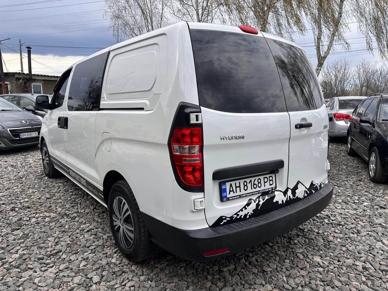 Hyundai H-1 - фото 10