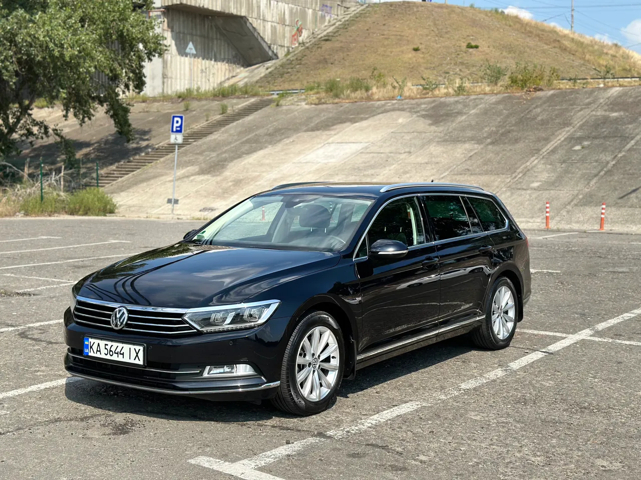 Volkswagen Passat - фото 8