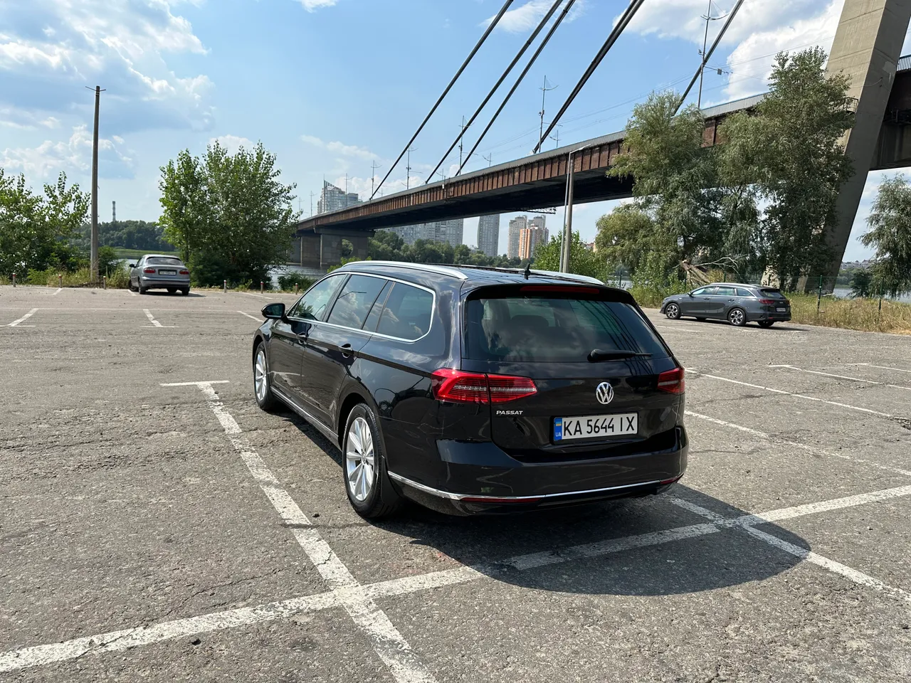 Volkswagen Passat - фото 15