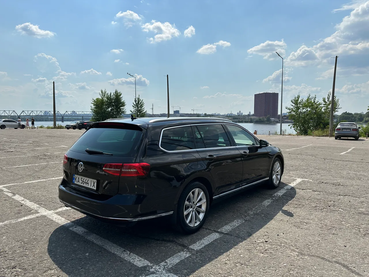 Volkswagen Passat - фото 17