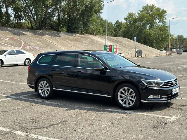 Volkswagen Passat - фото 3
