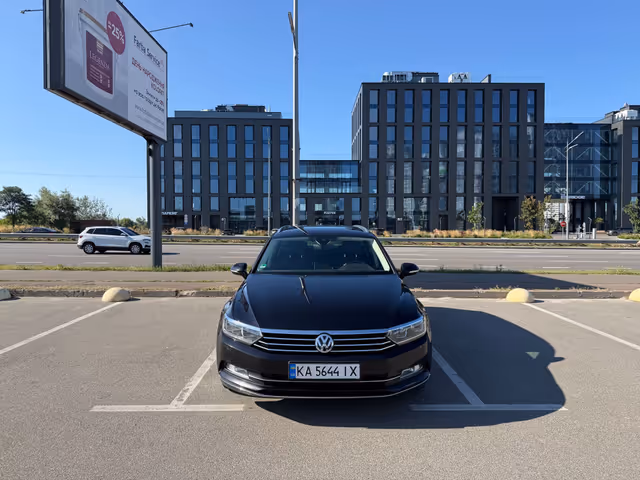 Volkswagen Passat - зображення 2