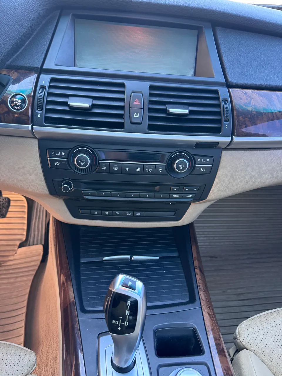 BMW X5 - фото 21