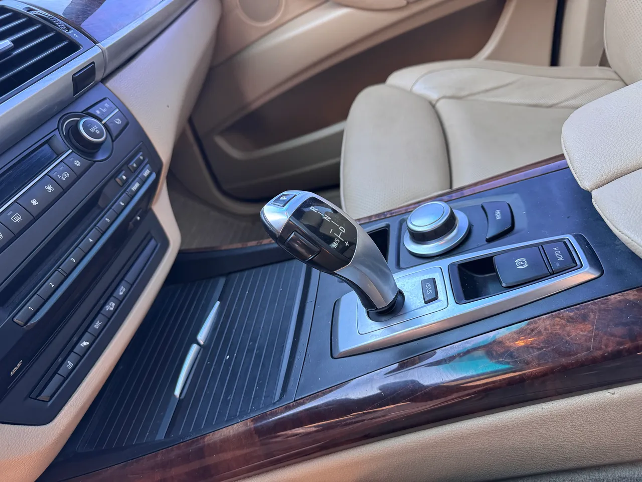 BMW X5 - фото 20