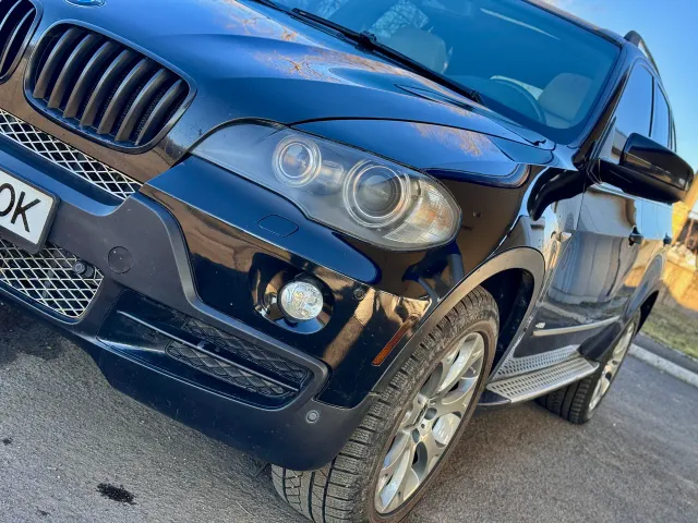 BMW X5 - фото 2