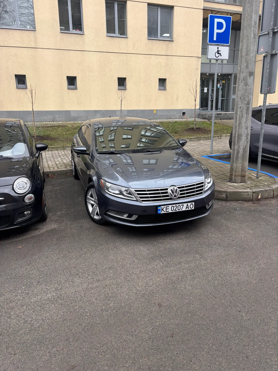 Volkswagen Passat CC - фото 16