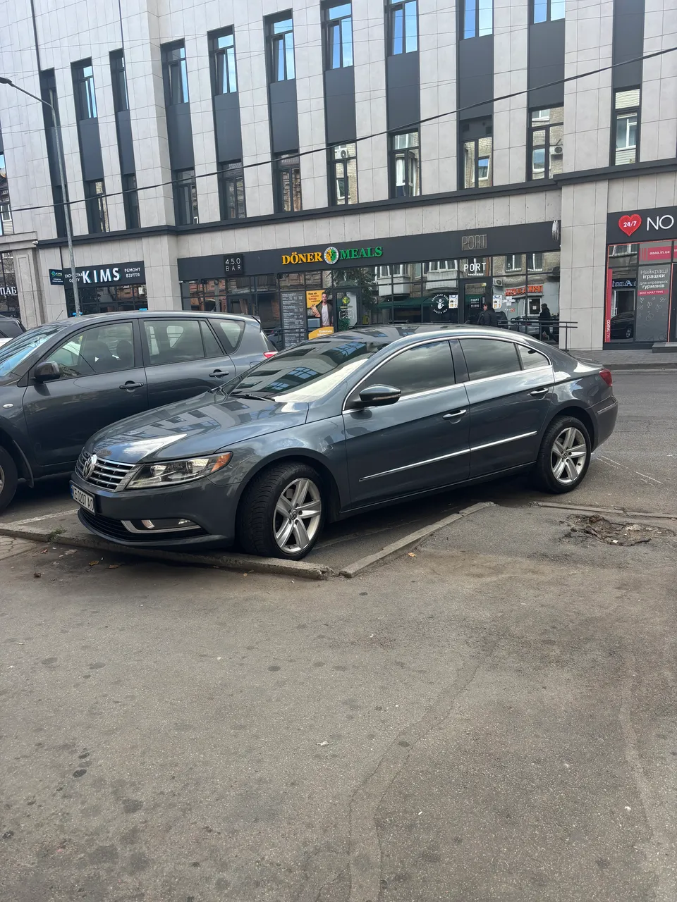 Volkswagen Passat CC - фото 25