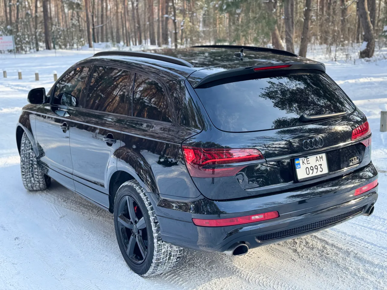 Audi Q7 - фото 10