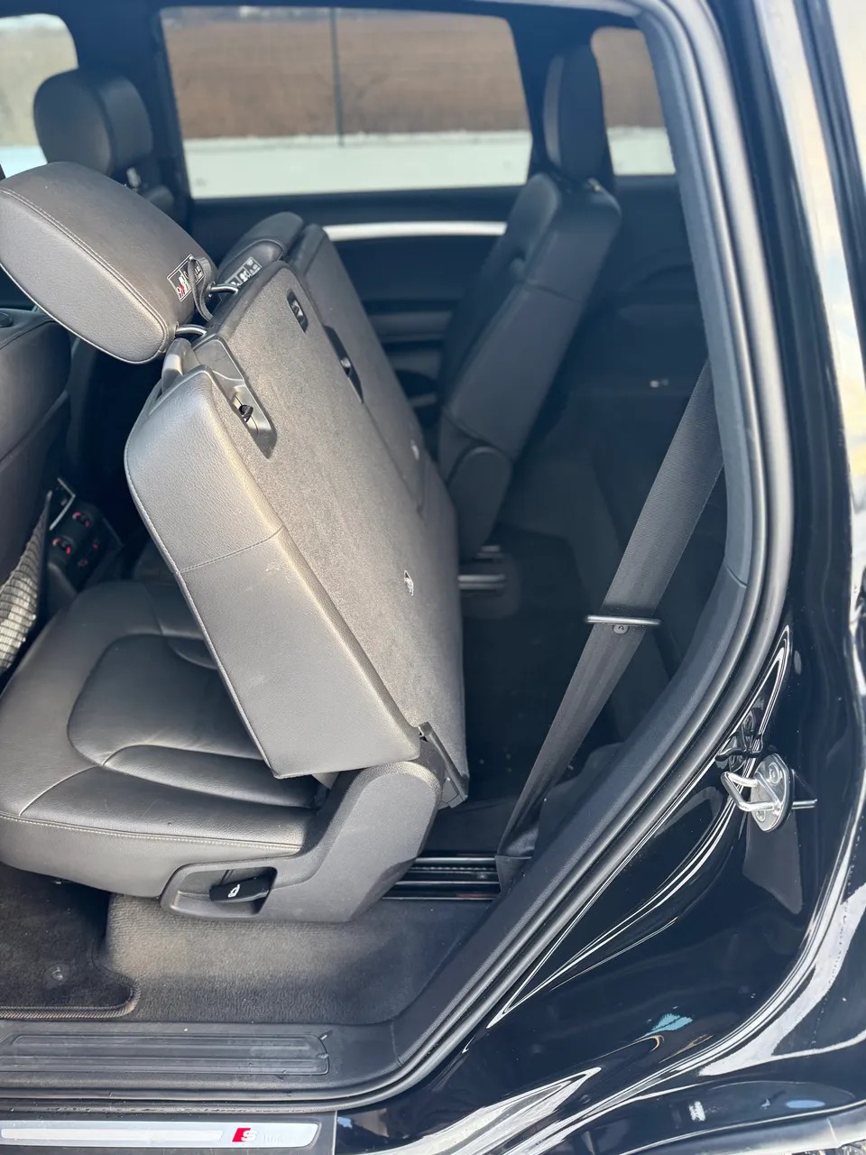 Audi Q7 - фото 27