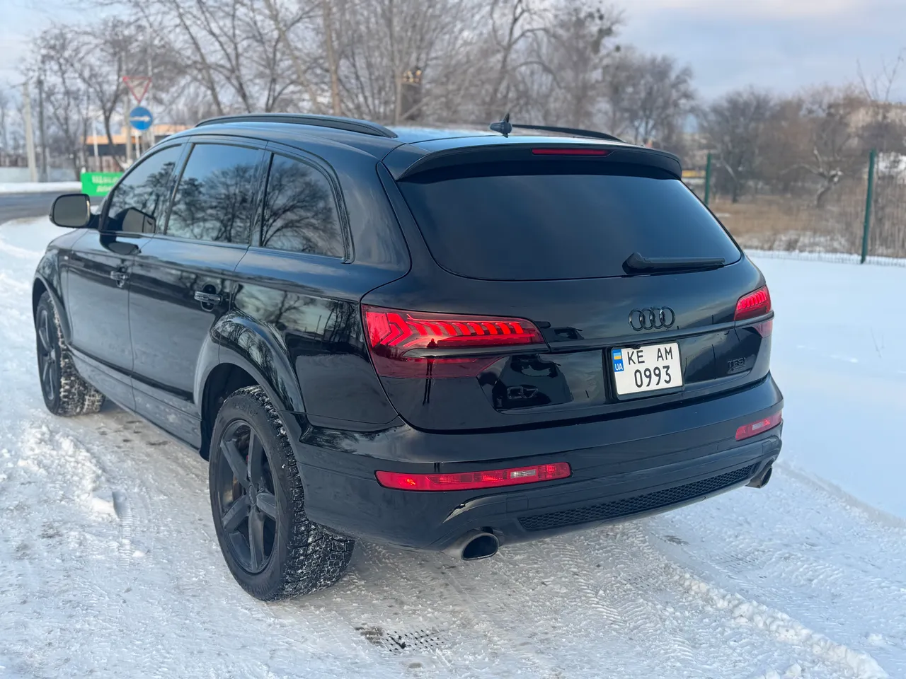 Audi Q7 - фото 37