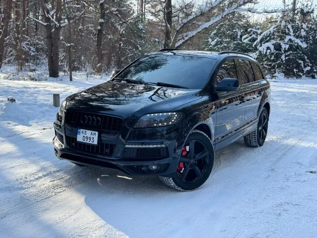 Audi Q7 - фото 5