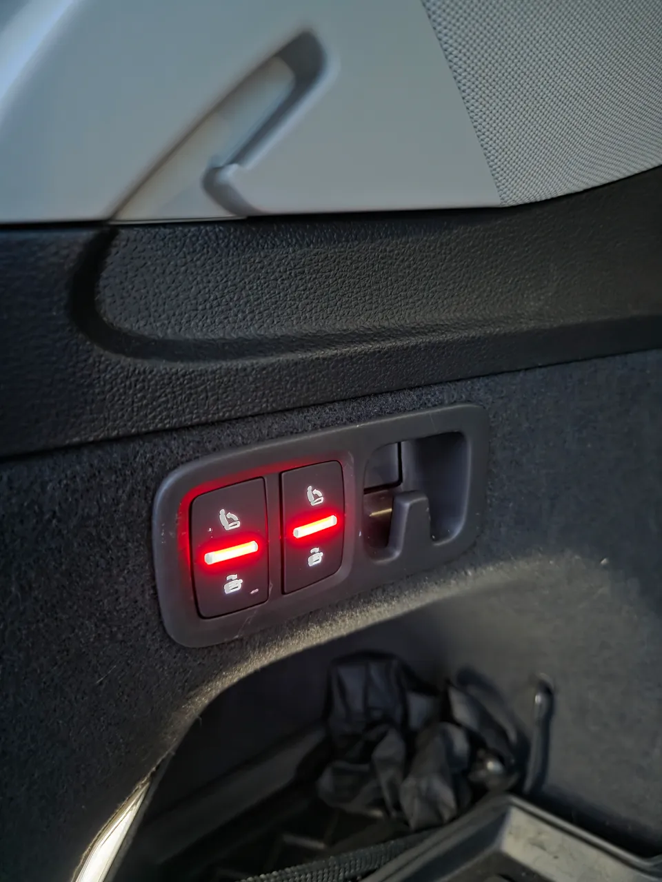 Audi Q7 - фото 38