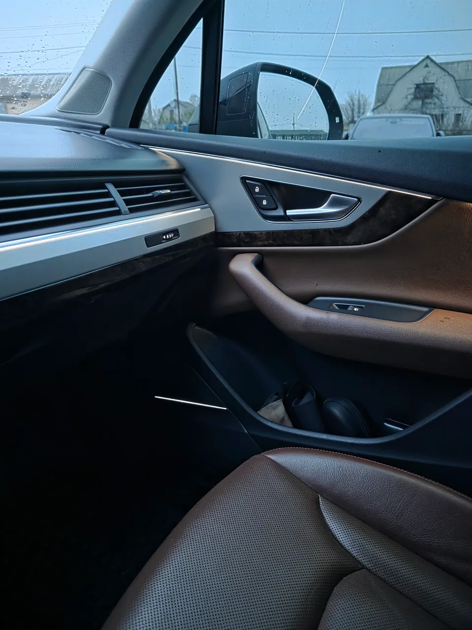 Audi Q7 - фото 3