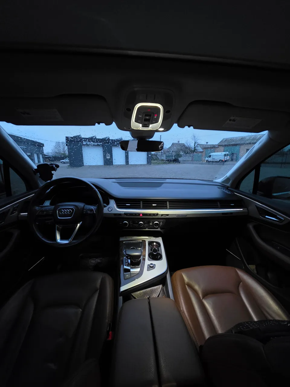 Audi Q7 - фото 29