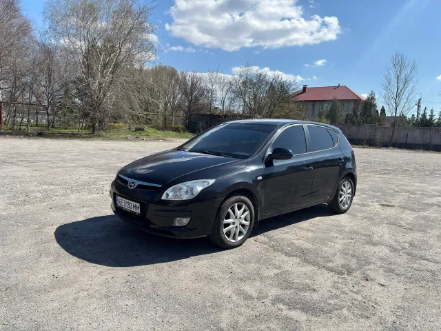 Hyundai i30 - фото 5