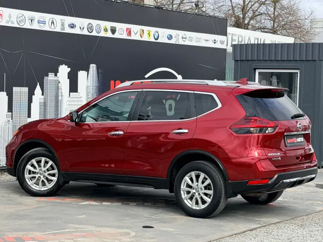 Nissan Rogue - фото 5