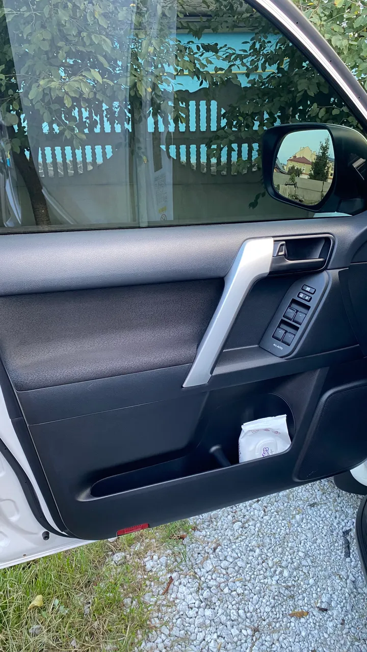 Toyota Land Cruiser Prado - фото 15