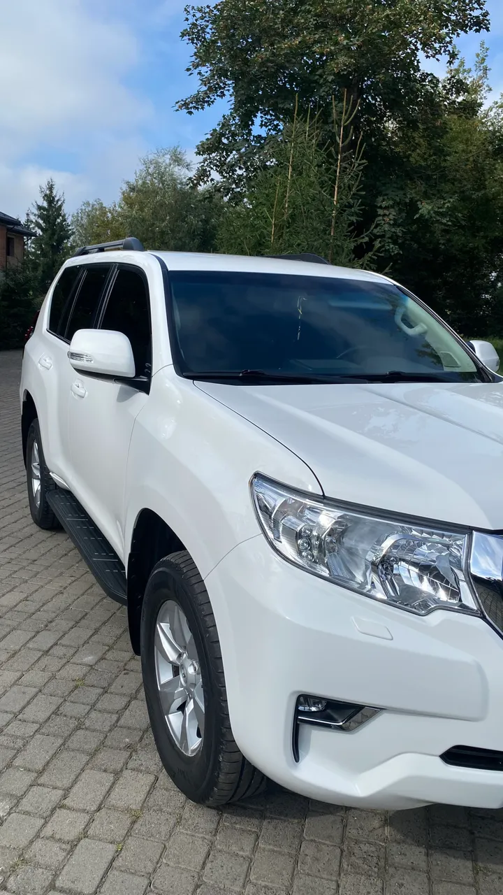 Toyota Land Cruiser Prado - фото 3