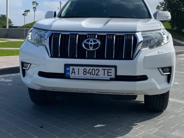 Toyota Land Cruiser Prado - фото 5