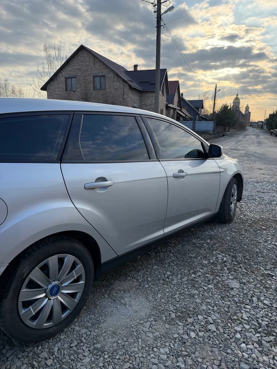 Ford Focus - фото 6