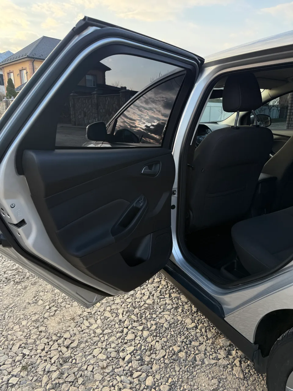 Ford Focus - фото 14