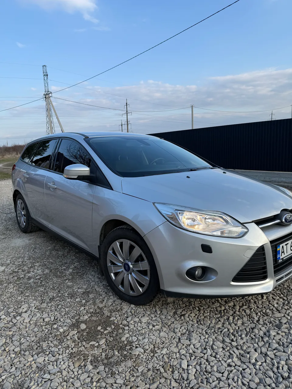 Ford Focus - фото 8