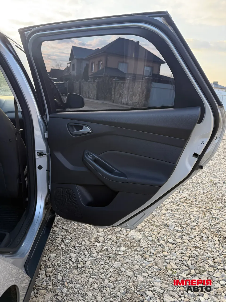 Ford Focus - фото 18