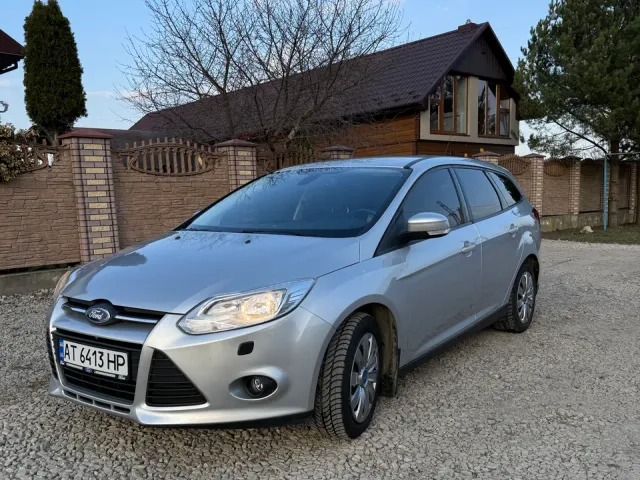 Ford Focus - фото 2