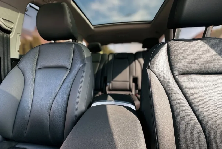 Audi Q7 - фото 6