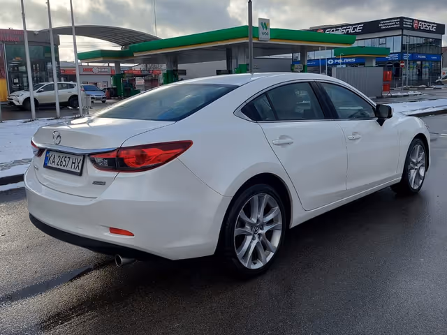 Mazda 6 - фото 5